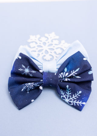 Icy Snowflakes | Bamboo Big Clip on Bow